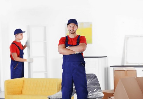 Professional house removal service supporting a Chiswick relocation