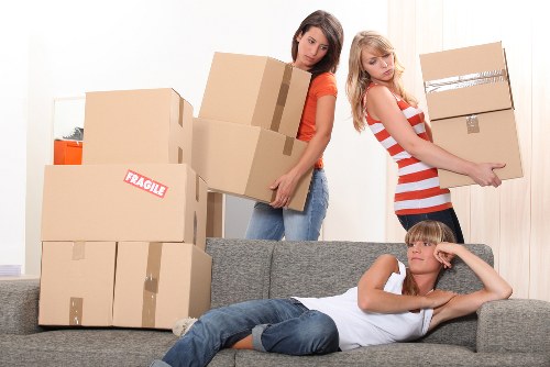Packing and loading assistance for a Chiswick move